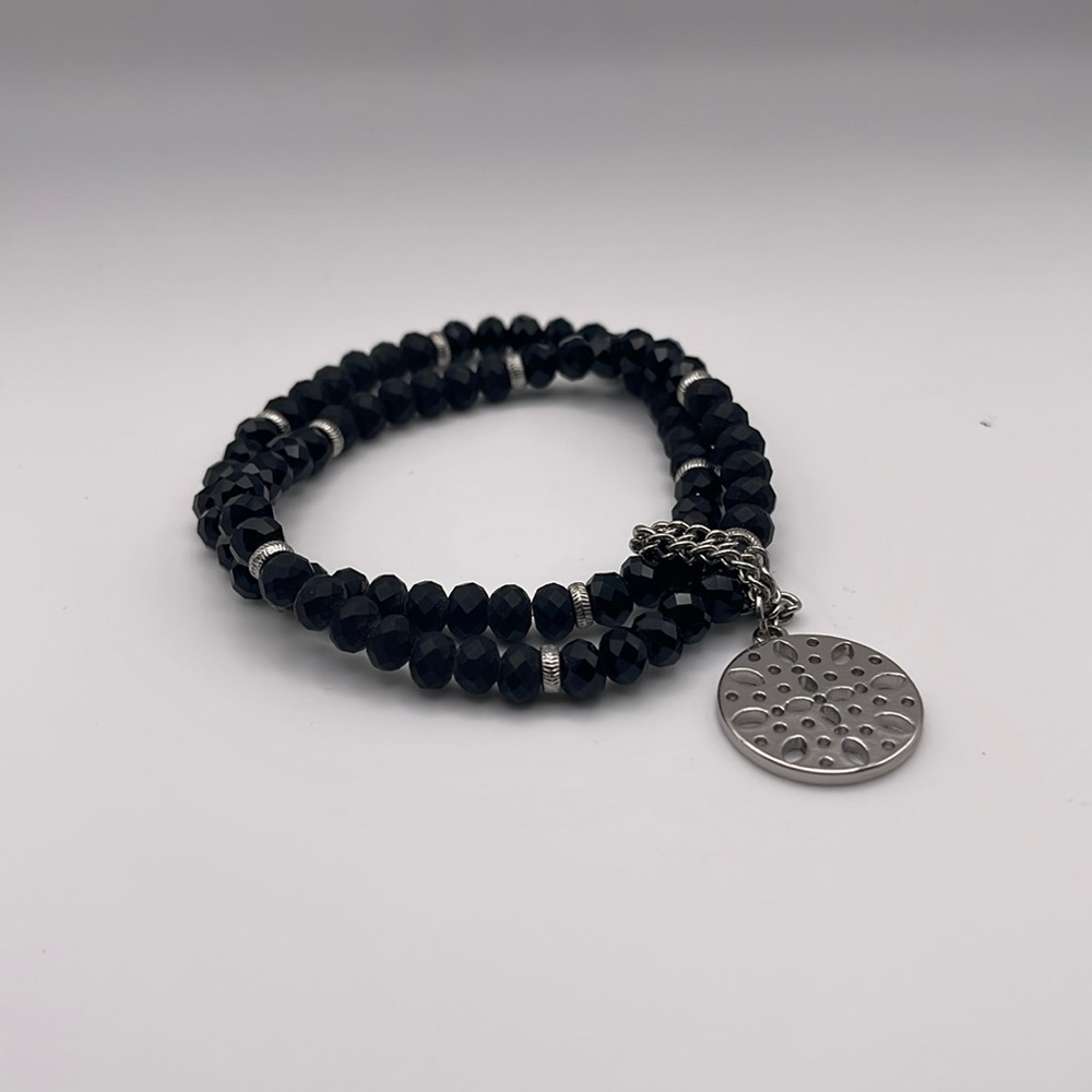 Simple bracelet
